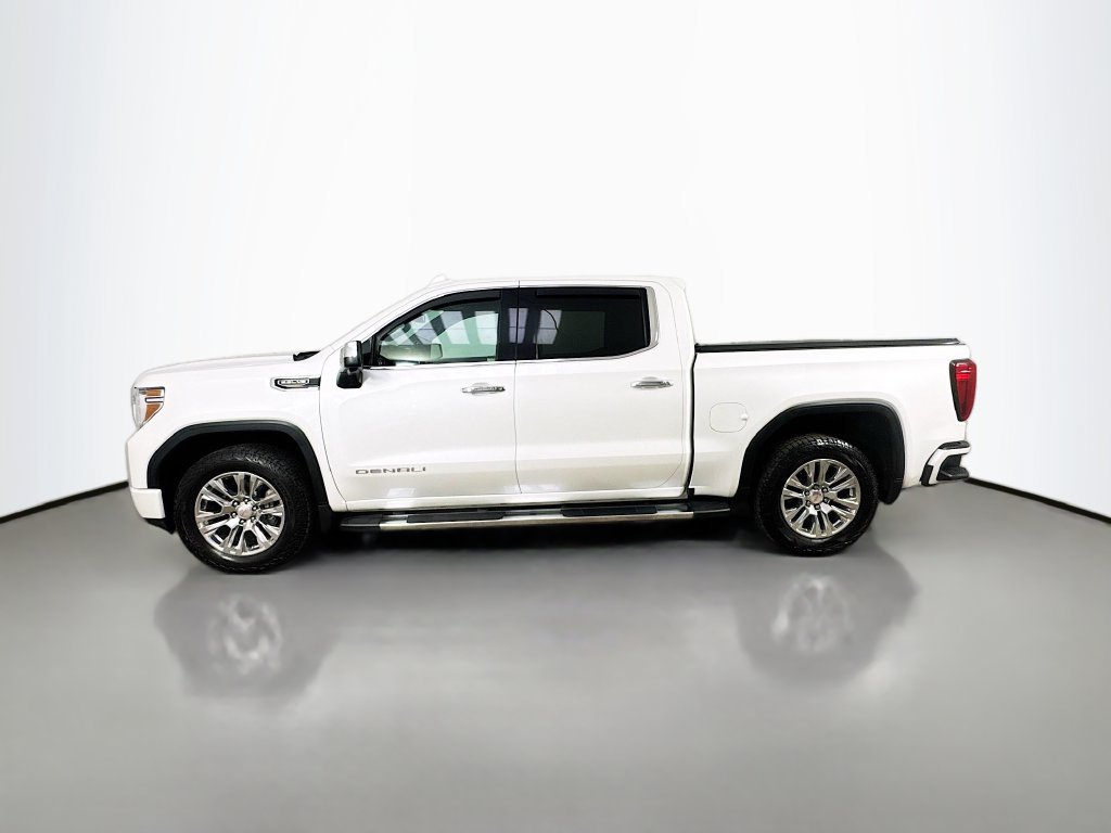 Used 2021 GMC Sierra 1500 Denali w/ Driver Alert Package II AWD/4WD image 4