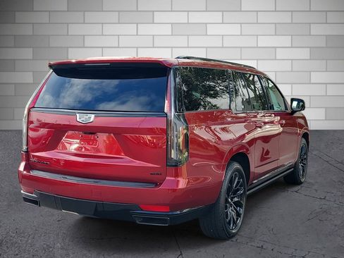 Certified 2024 Cadillac Escalade ESV Sport Platinum w/ LPO, ONYX Package image 5