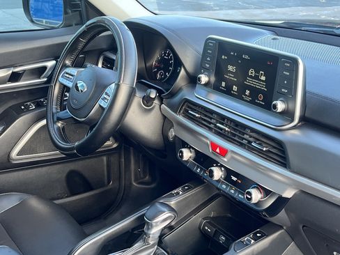 Used 2021 Kia Telluride S AWD/4WD image 15