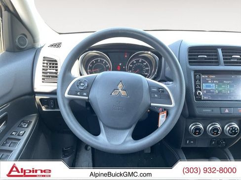 Used 2025 Mitsubishi Outlander Sport AWD image 12