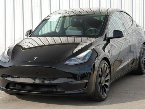 Used 2021 Tesla Model Y Performance image 49