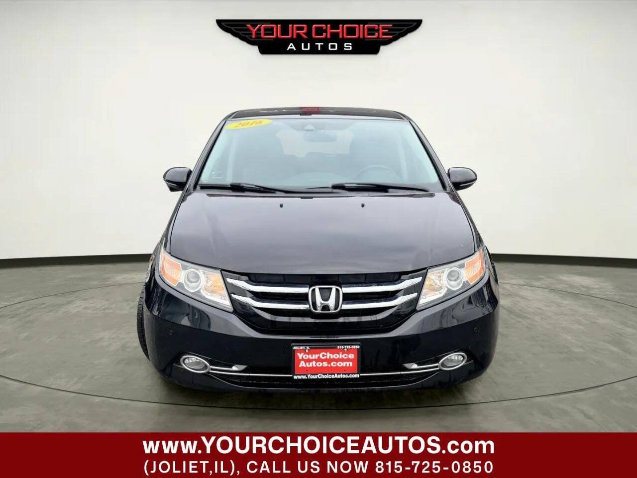 Used 2016 Honda Odyssey Touring image 2