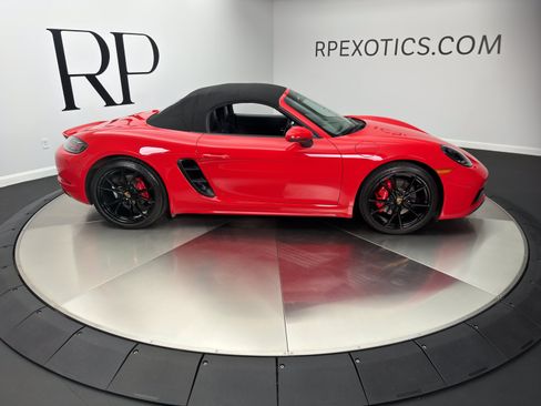 Used 2023 Porsche 718 Boxster S RWD image 17