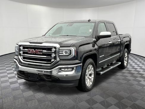 Used 2018 GMC Sierra 1500 SLT image 3