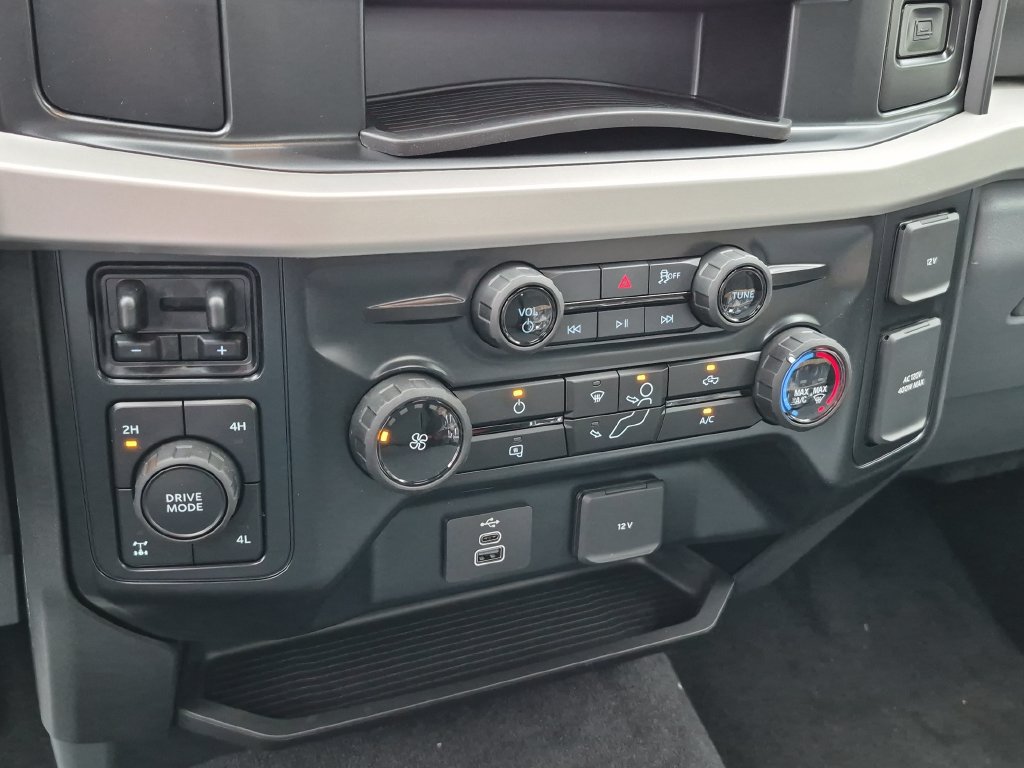 New 2026 Ford F350 XLT w/ FX4 Off-Road Package AWD/4WD image 20