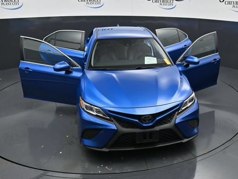 Used 2019 Toyota Camry SE FWD image 34