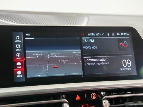 Used 2022 BMW M4 Coupe w/ M Carbon Exterior Package RWD image 27