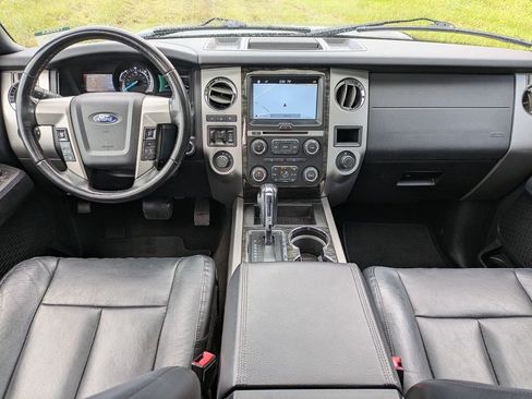 Used 2016 Ford Expedition Limited w/ Equipment Group 301A AWD/4WD image 15