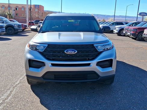 Used 2024 Ford Explorer 4WD image 8