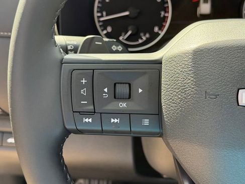 New 2026 Nissan Pathfinder SV FWD image 13