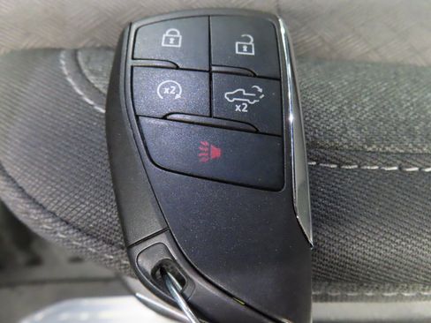 Used 2024 GMC Sierra 3500 SLE w/ SLE Convenience Package image 67