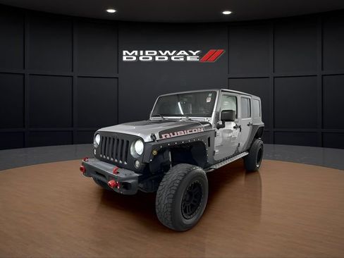Used 2017 Jeep Wrangler Unlimited Rubicon image 2