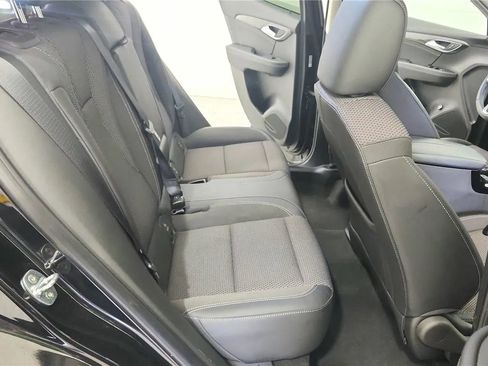 Used 2023 Buick Envision Preferred image 37