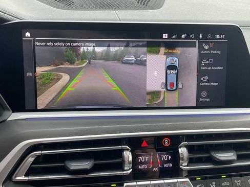 Used 2021 BMW X7 M50i image 25