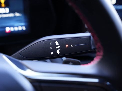 Used 2026 Chevrolet Equinox RS w/ Safety and Technology Package image 15