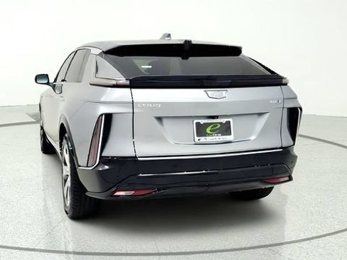 Used 2024 Cadillac Lyriq Tech w/ Driver Assist Package RWD image 7