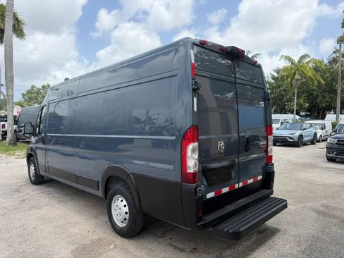 Used 2020 RAM ProMaster 3500 FWD image 3