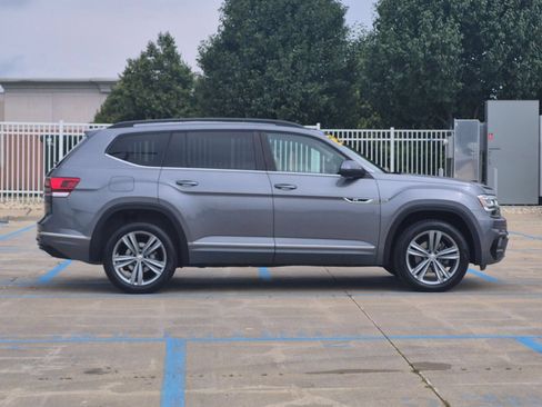 Used 2020 Volkswagen Atlas SE w/ Panoramic Sunroof Package AWD/4WD image 5