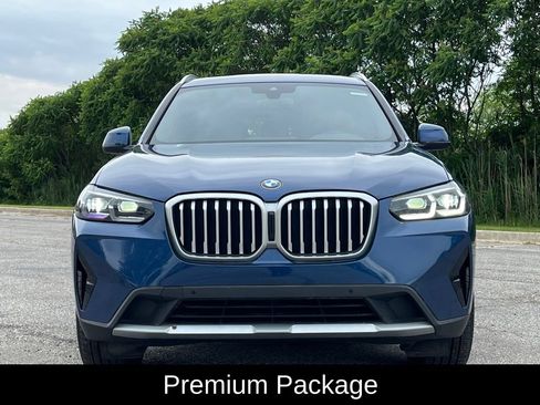 Used 2023 BMW X3 xDrive30i w/ Premium Package AWD/4WD image 2