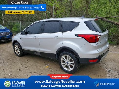 Used 2019 Ford Escape SE AWD/4WD image 3