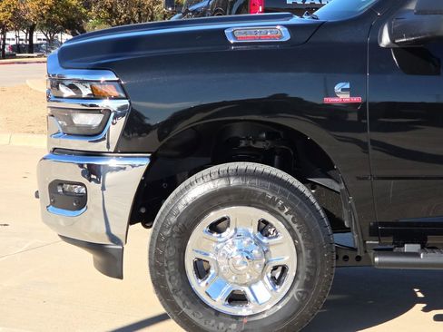 New 2026 RAM 2500 Tradesman AWD/4WD image 5