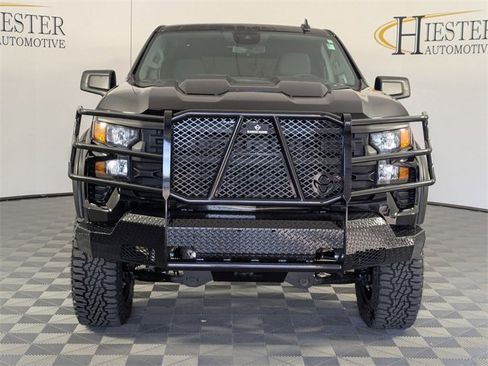 Used 2024 Chevrolet Silverado 1500 Custom Trail Boss image 3