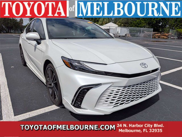 Used 2026 Toyota Camry XSE FWD image 1