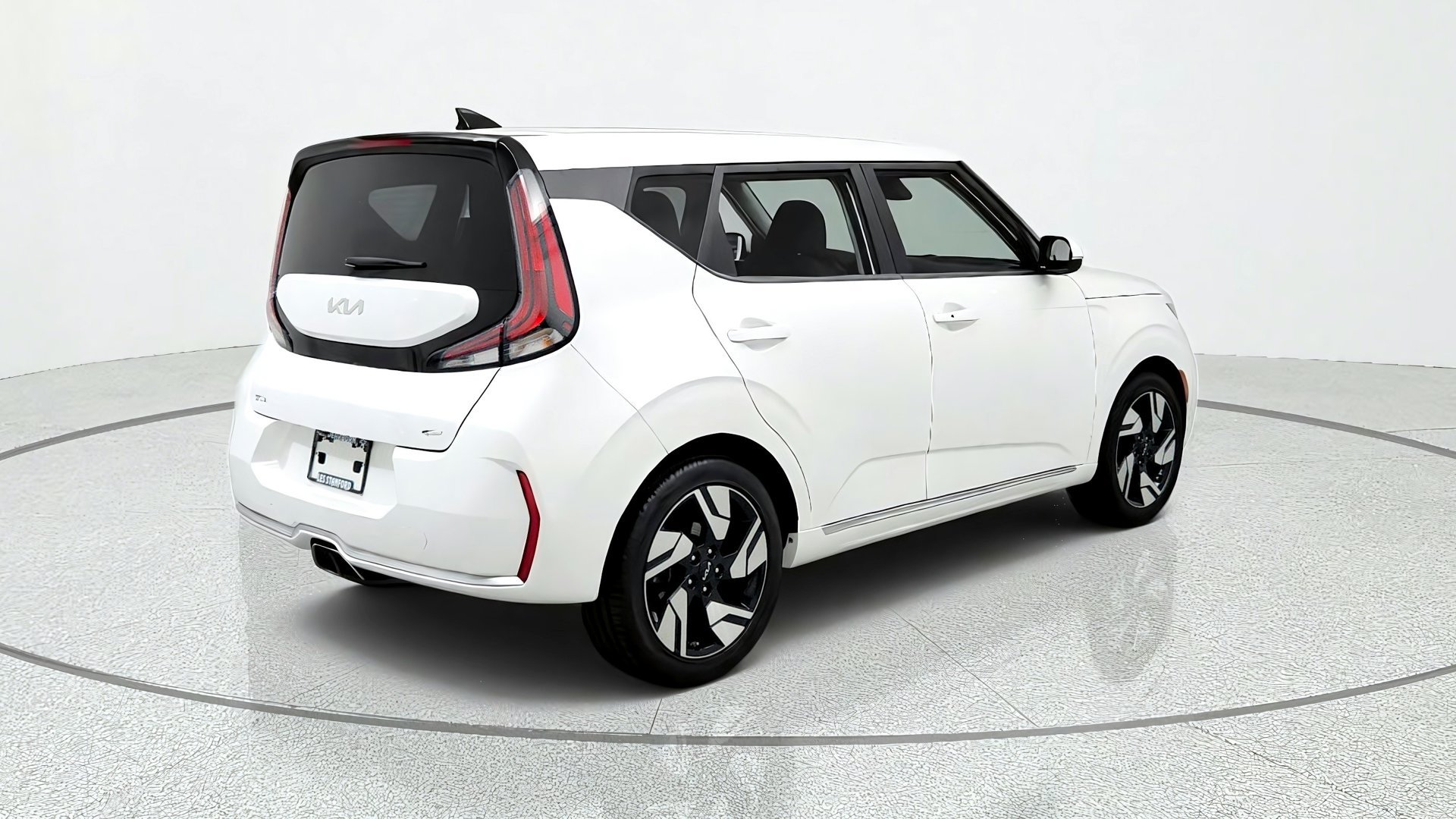 Used 2023 Kia Soul GT-Line FWD image 5