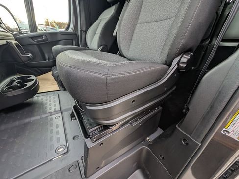 New 2026 RAM ProMaster 1500 w/ Quick Order Package 22G SLT image 15