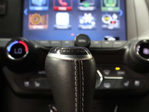 Used 2016 Chevrolet Corvette Stingray Coupe w/ 2LT Preferred Equipment Group image 64