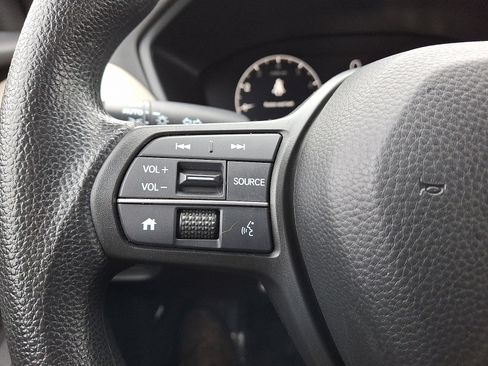 Certified 2023 Honda HR-V LX image 20