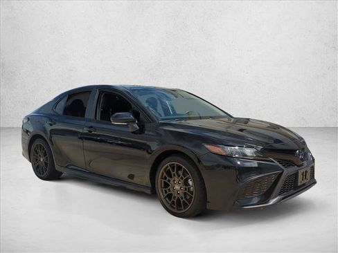 Certified 2023 Toyota Camry SE AWD/4WD image 3