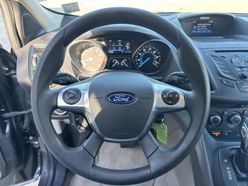 Used 2016 Ford Escape SE image 21