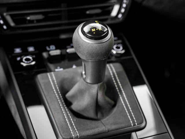 Used 2022 Porsche 911 GT3 RWD image 23