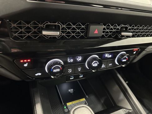 Used 2025 Honda Accord EX-L image 25
