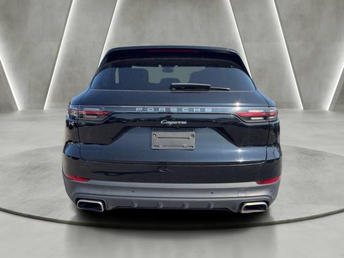 Used 2023 Porsche Cayenne AWD/4WD image 6