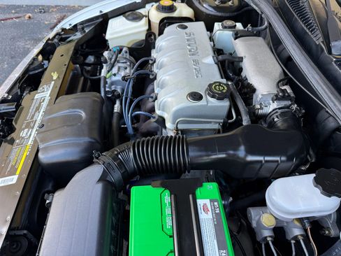 Used 1998 Saturn S-Series SL1 image 39