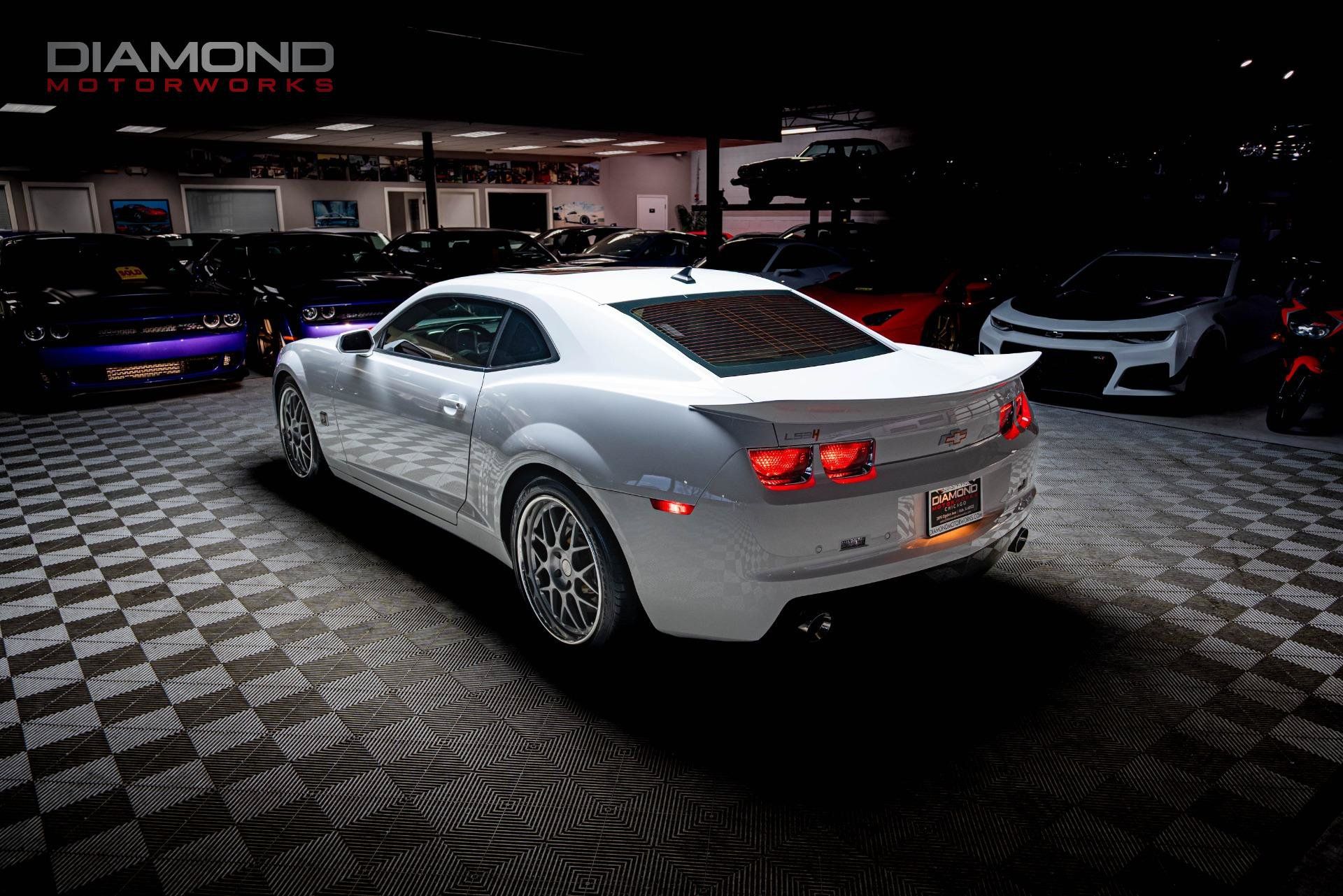 Used 2010 Chevrolet Camaro SS w/ LPO, Ground Effects Package RWD image 4