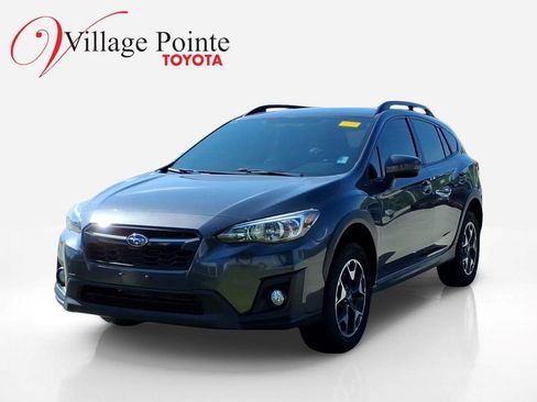 Used 2020 Subaru Crosstrek 2.0i Premium w/ Moonroof Package 2 AWD/4WD image 1