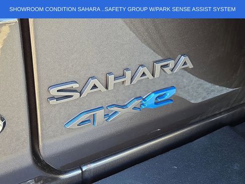 Used 2025 Jeep Wrangler Unlimited Sahara w/ Safety Group AWD/4WD image 30