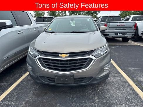 Used 2018 Chevrolet Equinox LT FWD image 3