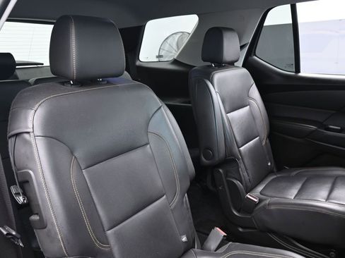 Used 2021 Chevrolet Traverse Premier w/ Redline Edition image 33