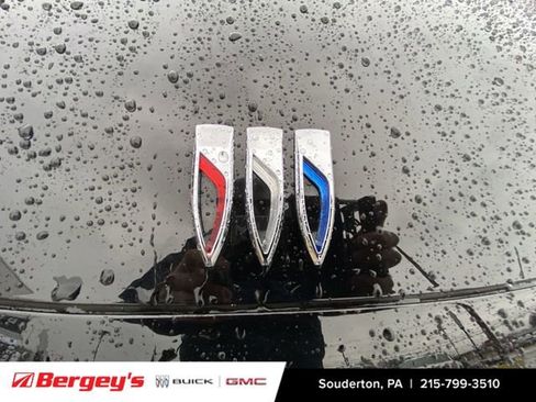 Certified 2025 Buick Envision Sport Touring image 35