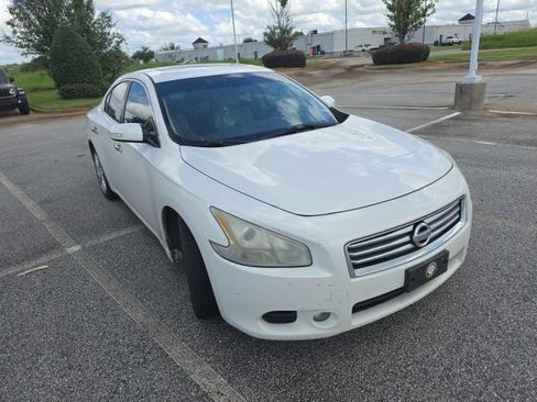 Used 2013 Nissan Maxima 3.5 SV w/ Tech Pkg FWD image 3