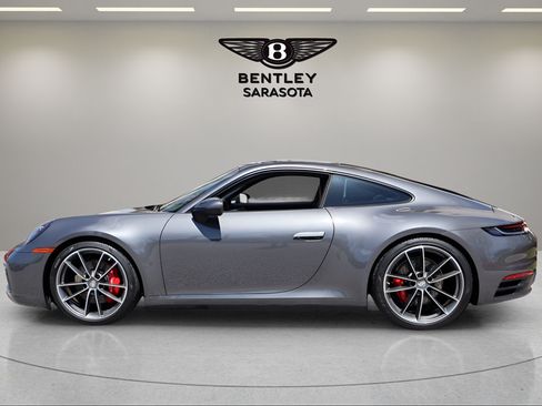 Used 2022 Porsche 911 Carrera S RWD image 5