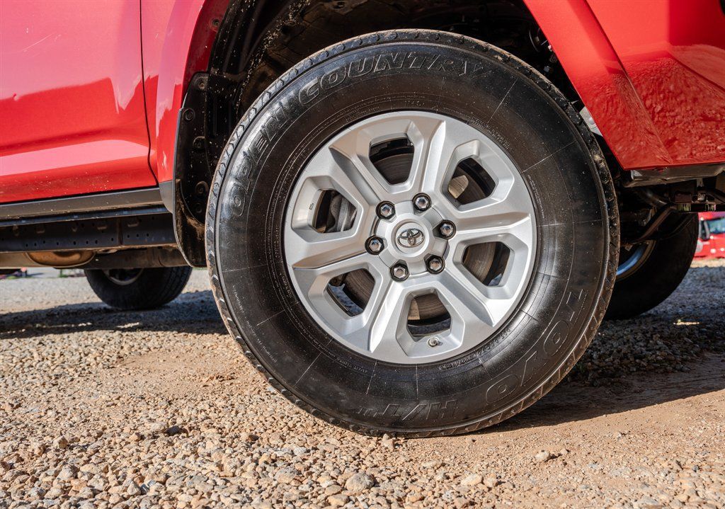 Used 2021 Toyota 4Runner SR5 AWD/4WD image 13