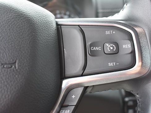 Used 2023 RAM 1500 Laramie AWD/4WD image 20
