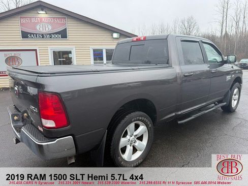 Used 2019 RAM 1500 Classic SLT AWD/4WD image 3