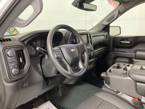 Used 2022 Chevrolet Silverado 1500 Custom image 13