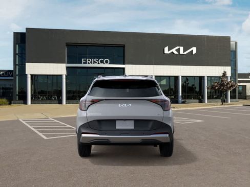 New 2027 Kia Sportage S FWD image 5